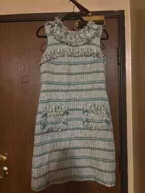 Tory Burch Green and White Tweed Fall Preppy Shift Sleeveless Beaded Dress.